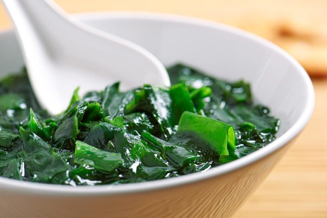 Ensalada Wakame la receta japonesa con algas wakame más saludable