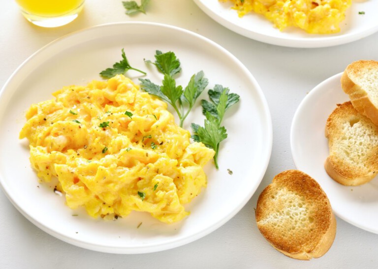 Huevos Revueltos Perfectos Para El Desayuno Pequerecetas 5527