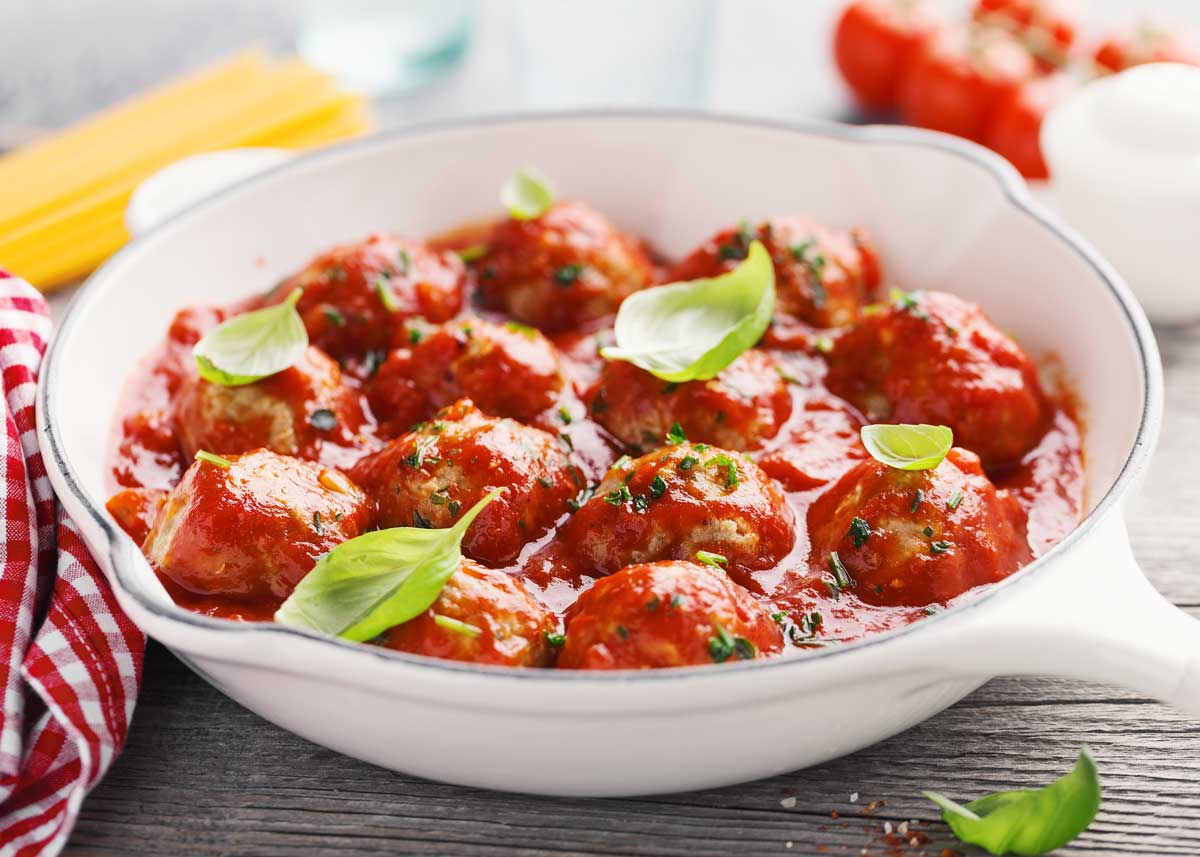 Salsa de tomate casera (4 recetas FÁCILES) - PequeRecetas