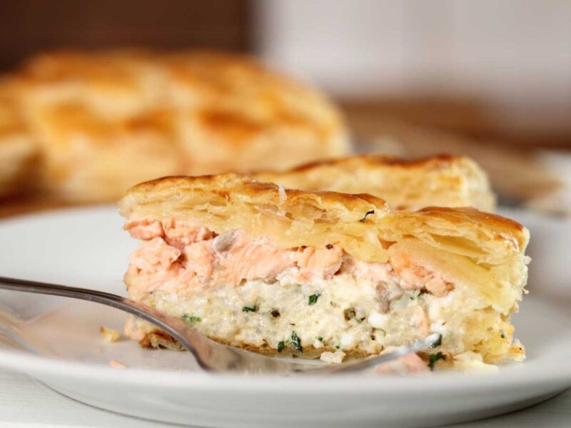 relleno salmon en hojaldre - Hojaldre con salmón (2 recetas fáciles para toda la familia)