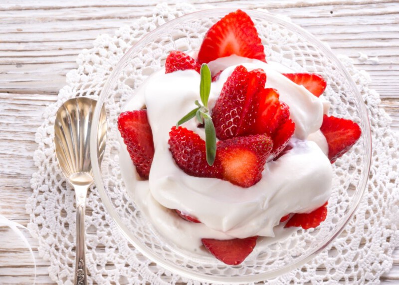 fresas con nata montada receta