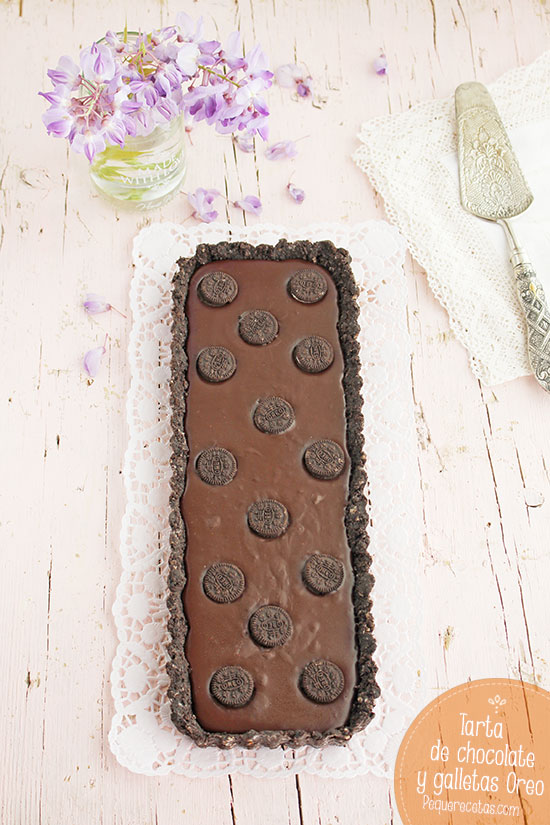 Tarta de chocolate y galletas Oreo sin horno - PequeRecetas