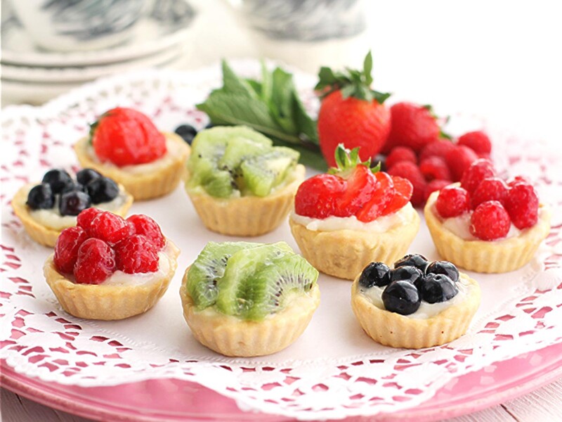 Tartaletas de frutas con crema pastelera