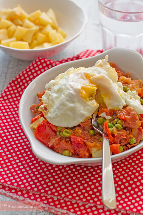 Huevos a la flamenca (receta andaluza tradicional) - PequeRecetas