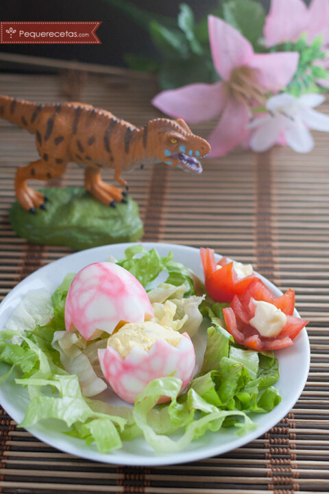 huevos dinosaurios para niños