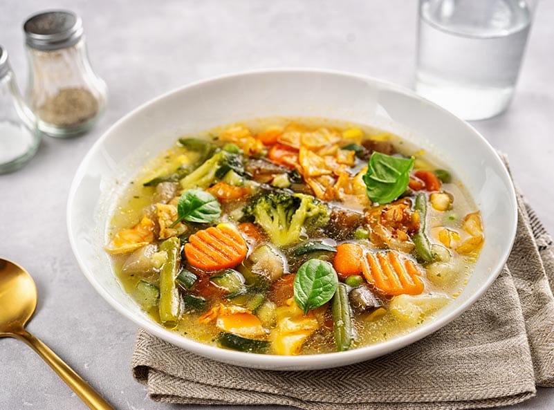 3 recetas de sopa de verduras (FÁCILES y sanas) - PequeRecetas