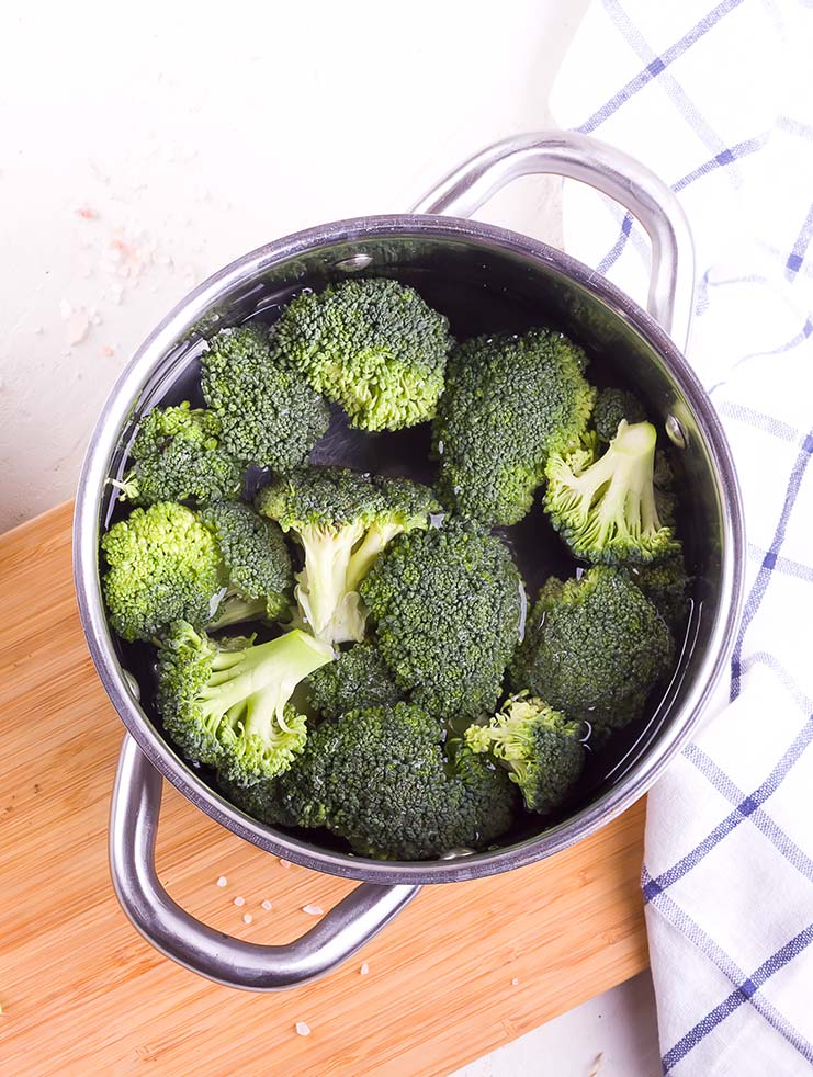 Cómo cocer brócoli (hervido en agua o brócoli al vapor) - PequeRecetas