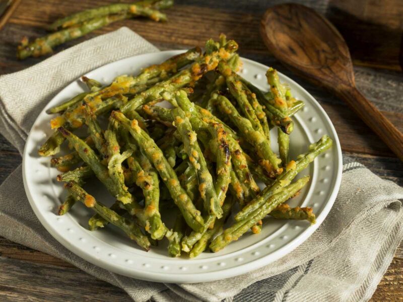 patatas de judias verdes con parmesano - 15 recetas con judías verdes fáciles y saludables