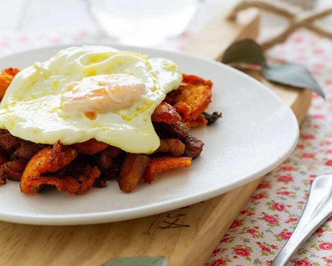 Migas Extremeñas Con Huevo Frito (receta Tradicional) - PequeRecetas