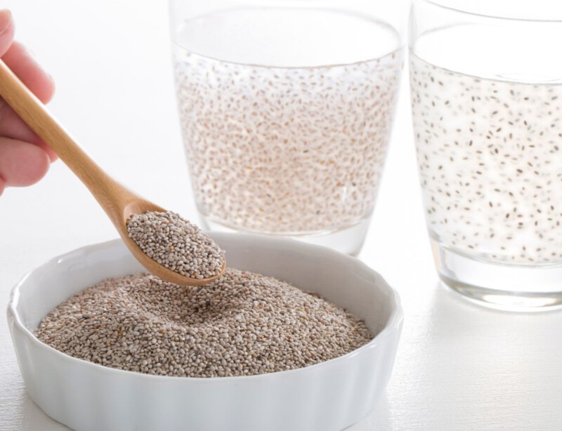 como hacer agua de chia