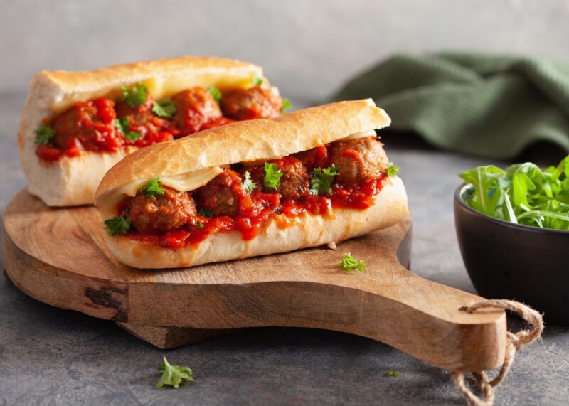 bocadillo de albóndigas o meatball sub