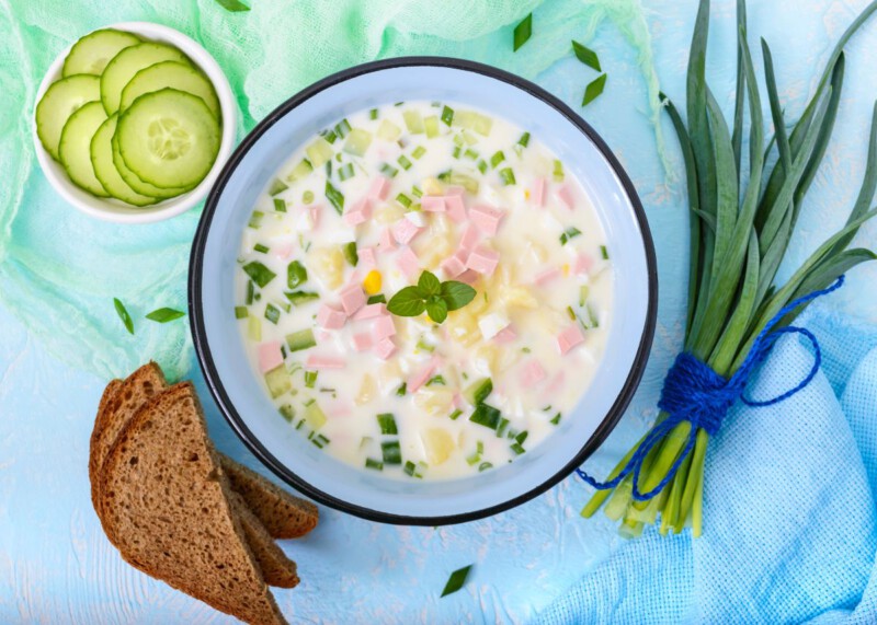 sopa okroshka con kefir