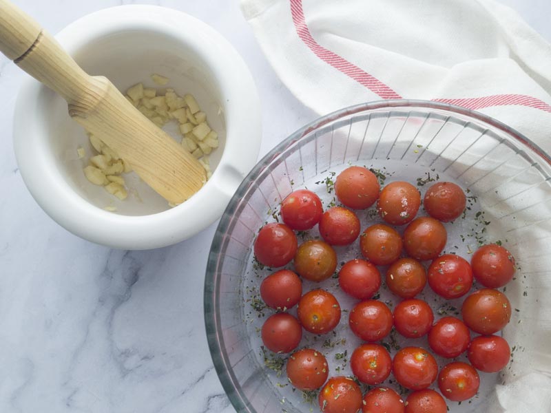 Ingredientes Tomates Cherry Alinados - Pasta Con Tomates Cherry Y Queso Feta En Freidora De Aire, La Receta Viral De Tiktok