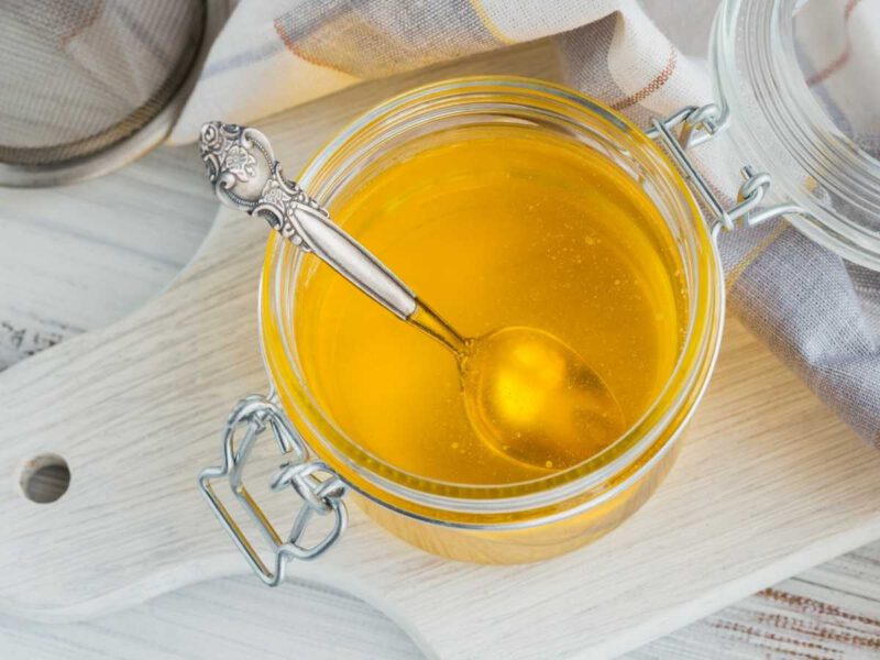 Ghee o mantequilla clarificada (qué es y cómo hacerlo en casa)