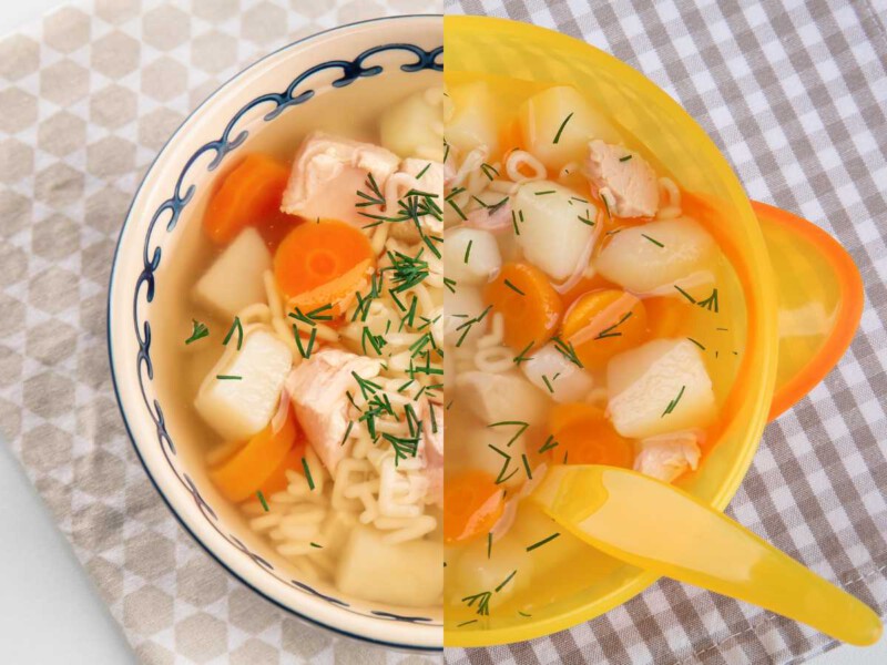 Sopa de pollo y verduras con pasta de letras para bebés y niños