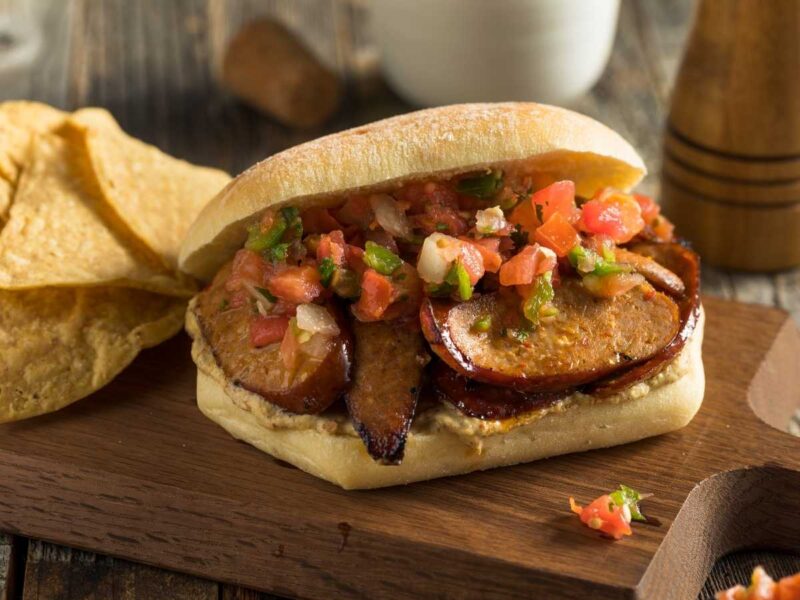 bocadilllo de chorizo mexicano - +30 recetas de bocadillos caseros fáciles