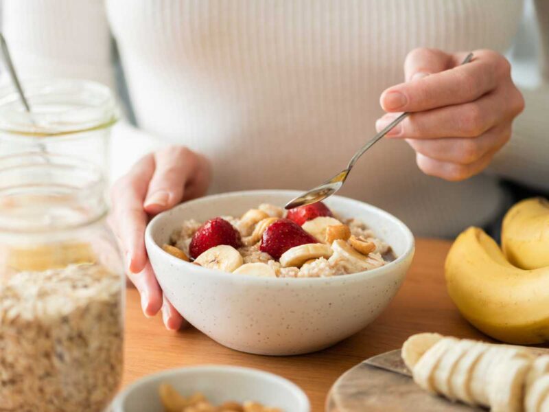 como tomar gachas de avena en microondas - Porridge de avena con microondas en 5 minutos