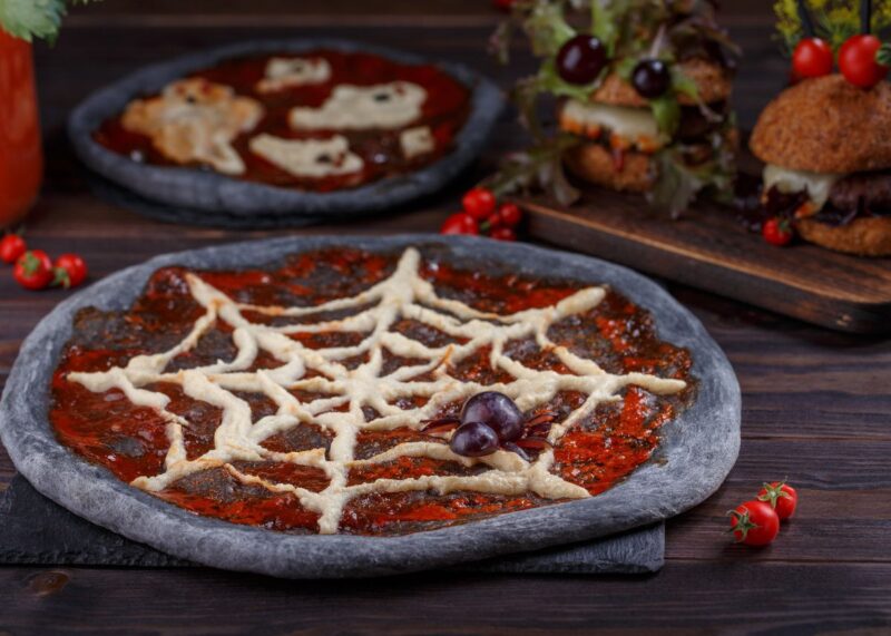 Pizza negra de Halloween