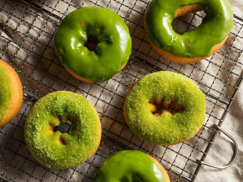 donuts de te matcha receta - 15 recetas con té matcha saludables y deliciosas