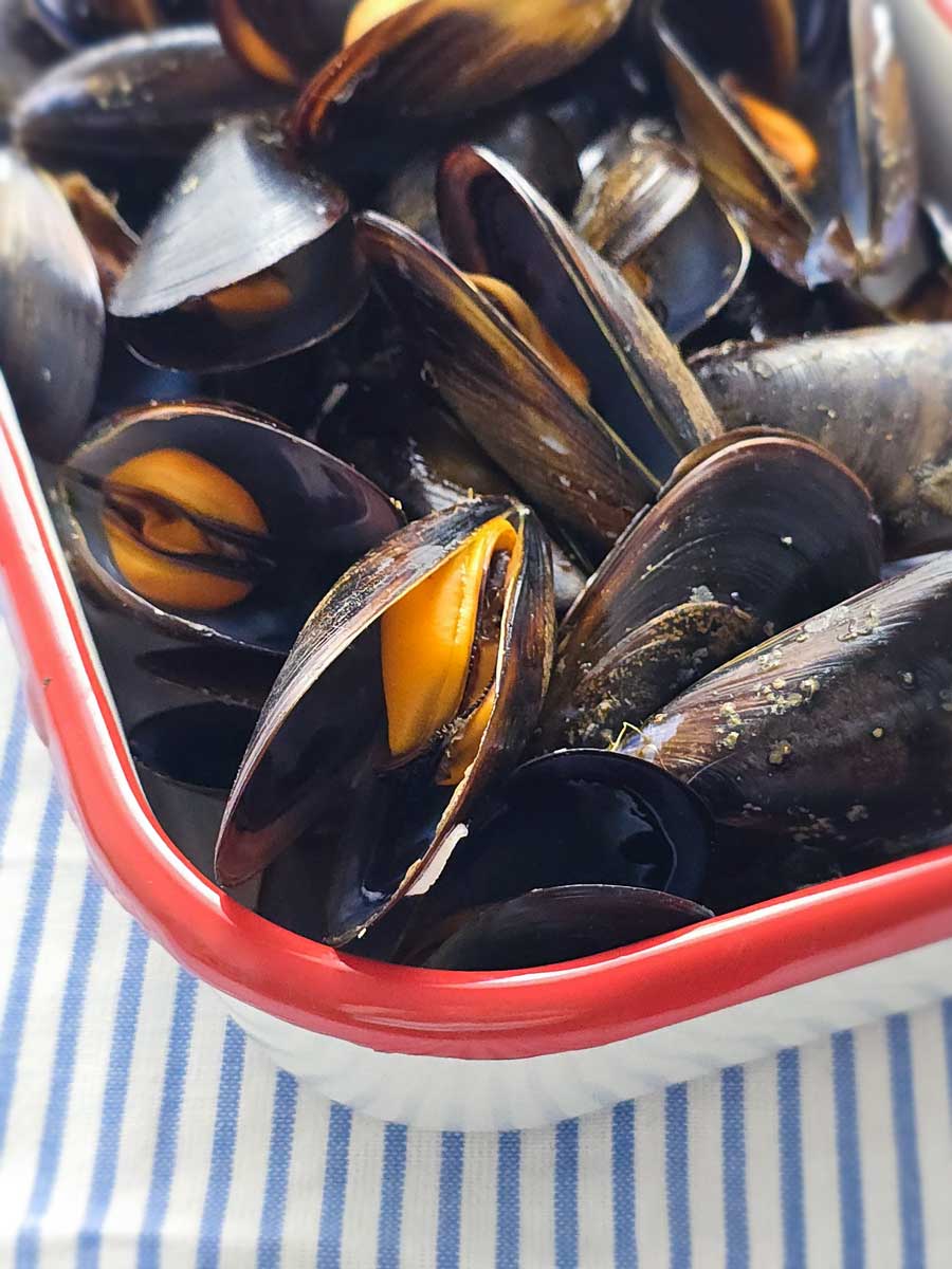 mejillones cocidos - Mejillones en salsa verde