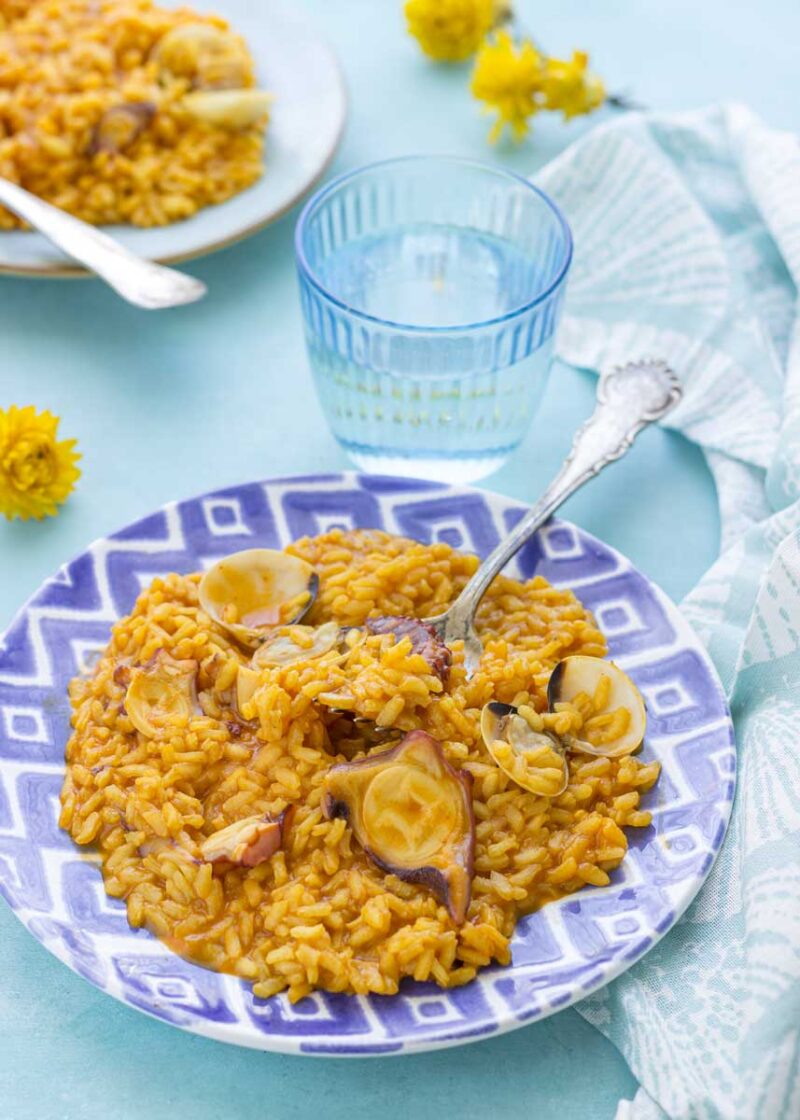 como hacer arroz con pulpo y almejas