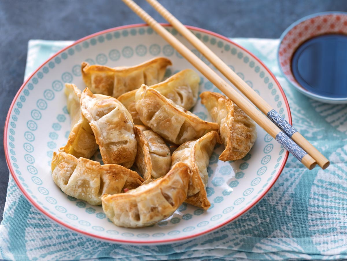 Gyozas en freidora de aire (tiempo y temperatura para que queden crujientes y sabrosas)